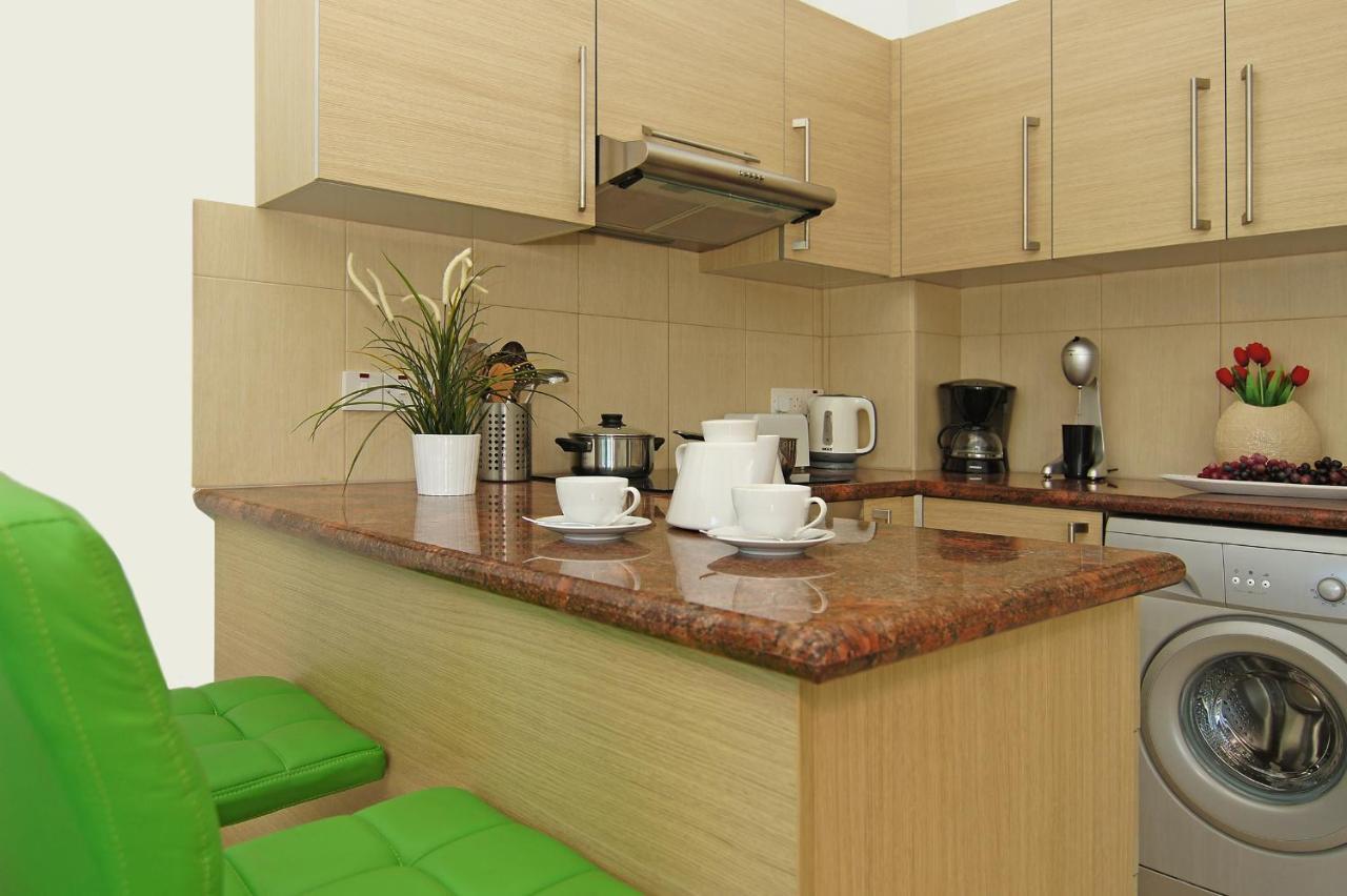 Calypso - Coralli Beachfront Apartment Протарас Екстериор снимка